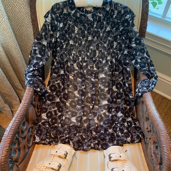 FREE PEOPLE BOHO RUFFLES BABYDOLL MINI DRESS IN BLACK WHITE FLORAL PRINT SZ S,M - Picture 7 of 15